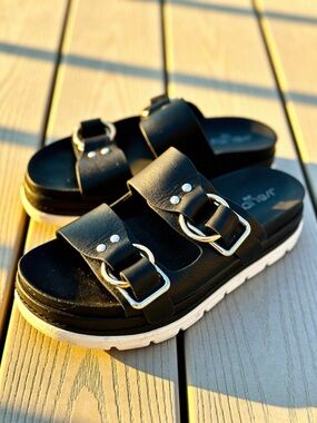 JSlides Black Baha Leather Buckle Sandals platform size 8